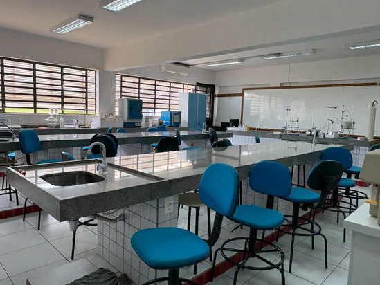 Laboratório de Química do CEEP